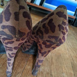 Leopard Print Heel - Size 7.5